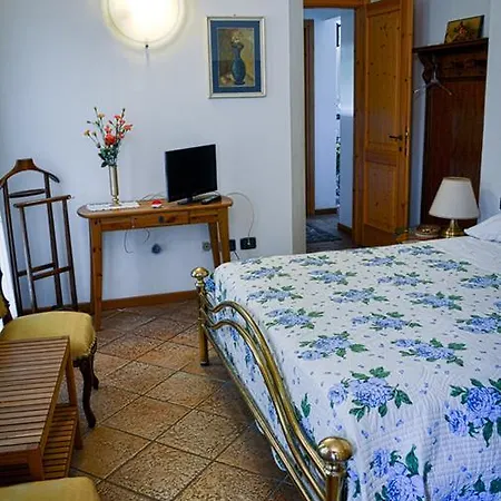 Bed & Breakfast Il Giardino Baricella Exterior photo